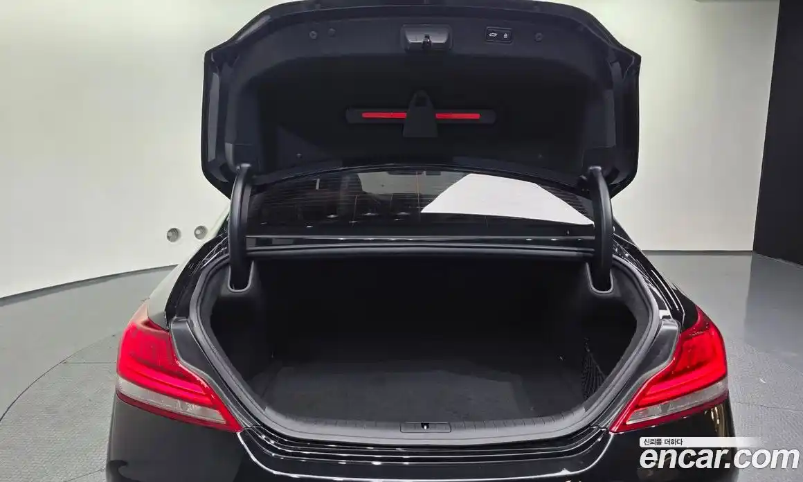 Genesis G70 2019 2.0 гидро в Москве № 1539213, фото 26