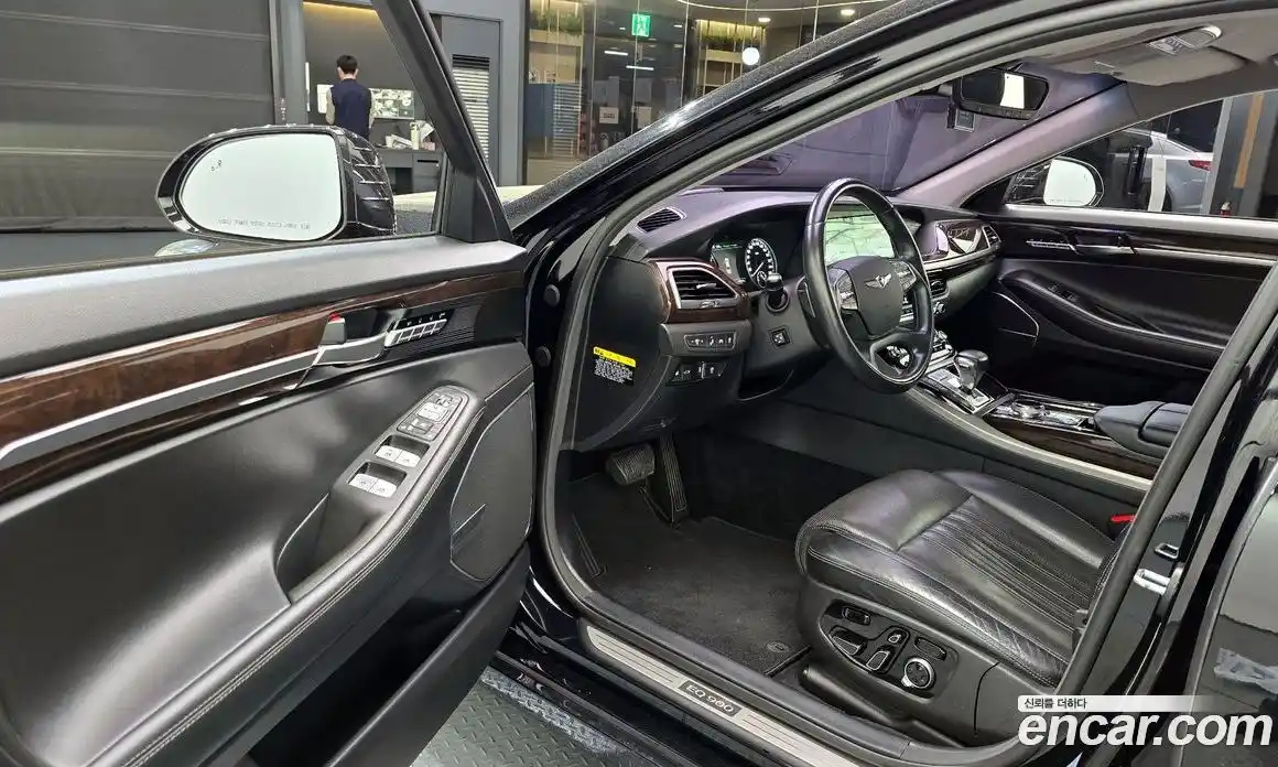 Genesis EQ900 2016 3.8 гидро в Москве, фото 13