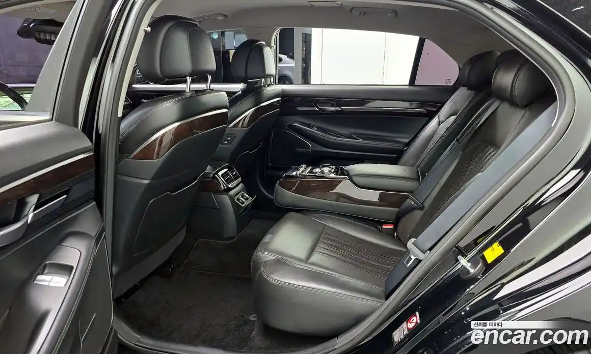 Genesis EQ900 2016 3.8 гидро в Москве, фото 16