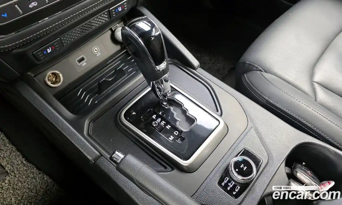 SsangYong Rexton 2018 2.2 гидро в Москве № 1540461, фото 12