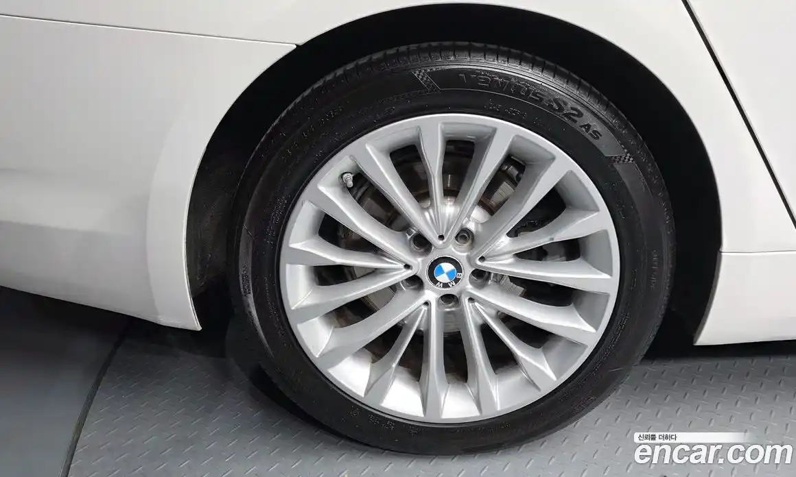 BMW 5-Series 2019 2.0 гидро в Москве № 1541483, фото 5