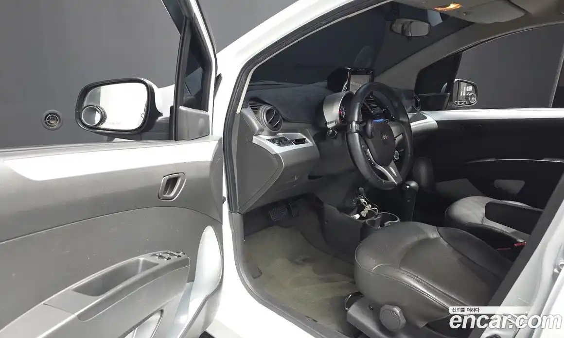 Chevrolet Spark 2013 1.0 гидро в Москве № 1541490, фото 17