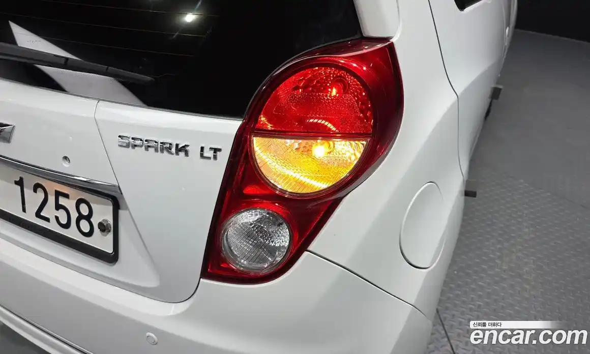 Chevrolet Spark 2013 1.0 гидро в Москве № 1541490, фото 9