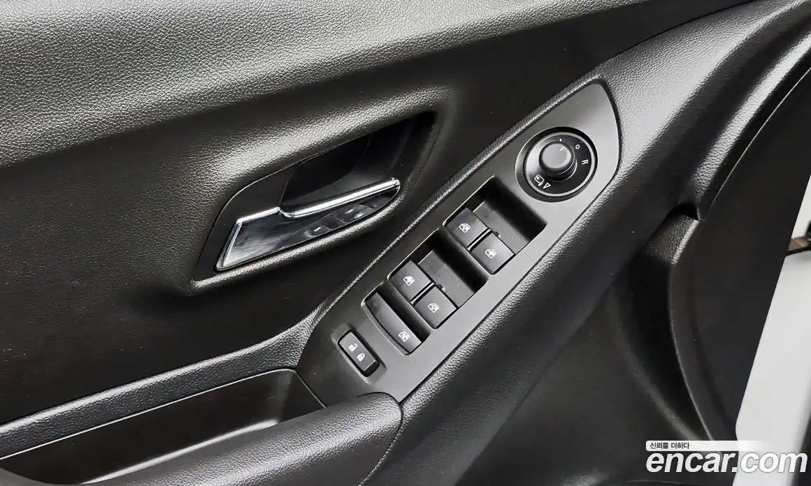 Chevrolet Trax 2017 1.4 гидро в Москве № 1541629, фото 24