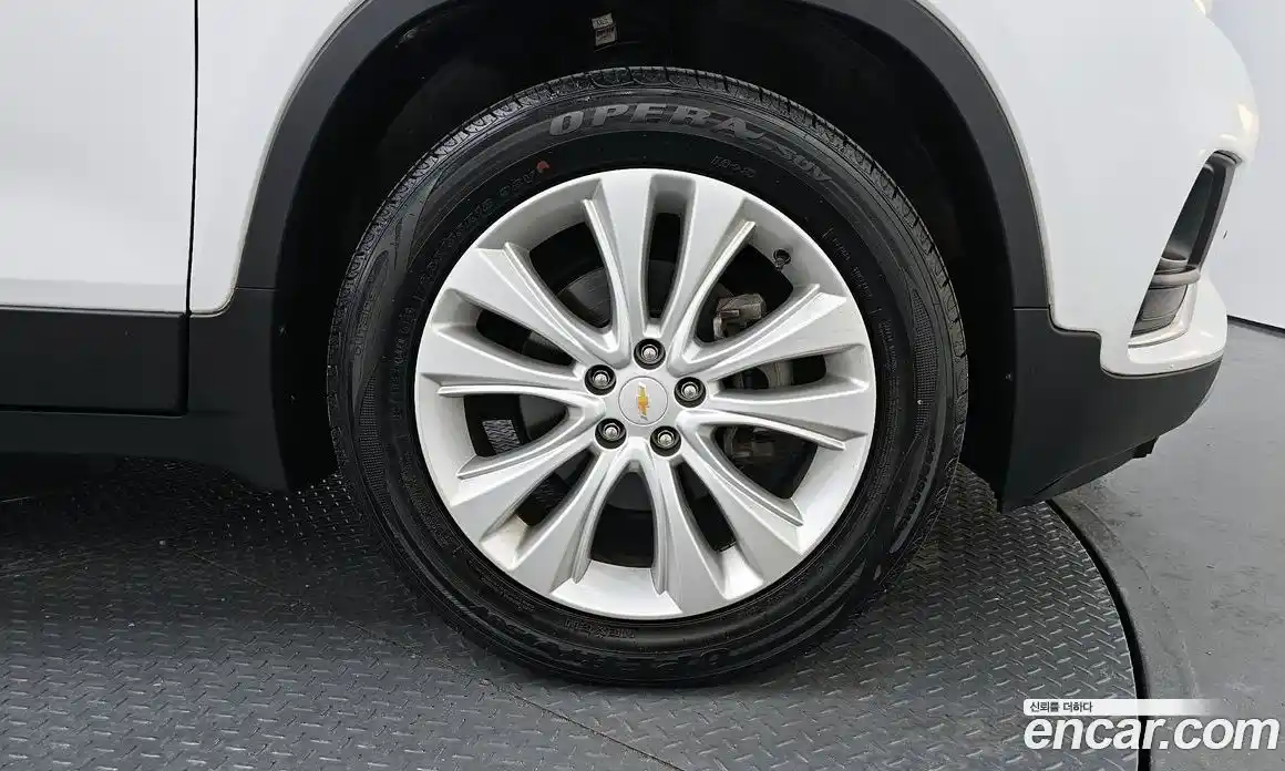 Chevrolet Trax 2017 1.4 гидро в Москве № 1541629, фото 5