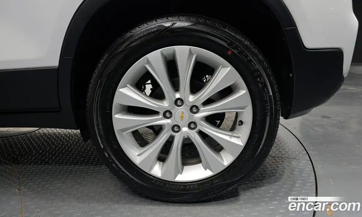 Chevrolet Trax 2017 1.4 гидро в Москве № 1541629, фото 7