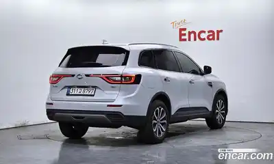Renault QM6 2021 2.0 гидро в Москве № 1542968, миниатюра 2