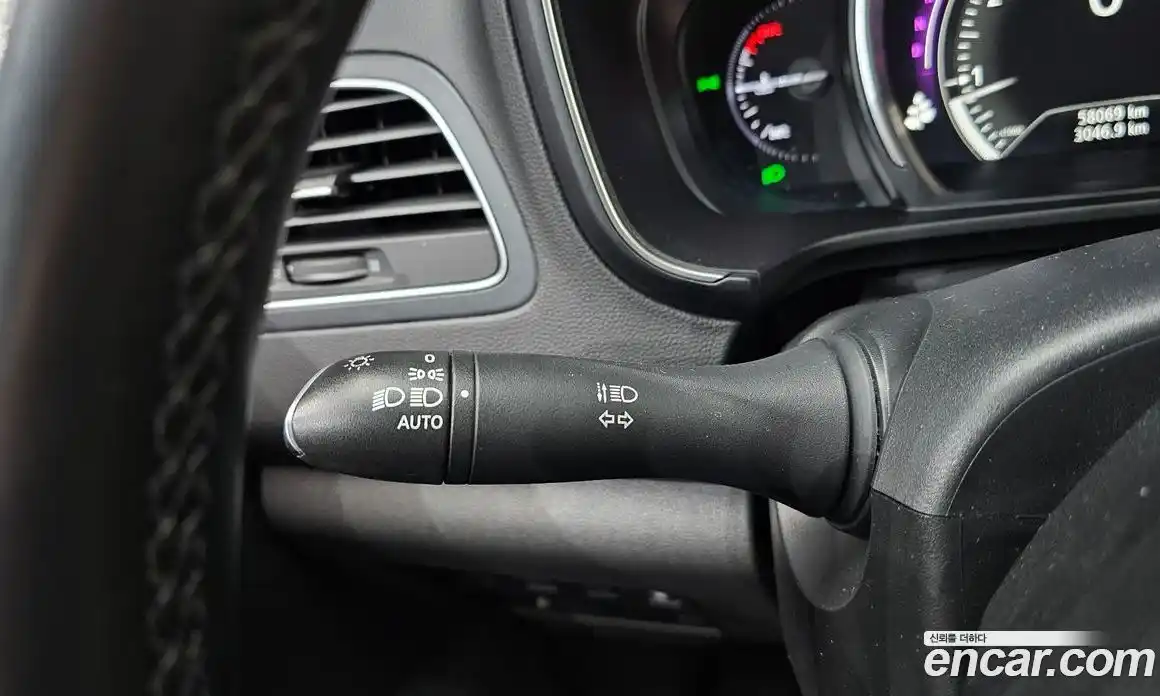 Renault QM6 2021 2.0 гидро в Москве № 1542968, фото 23