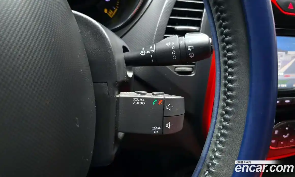 Renault QM3 2015 1.5 гидро в Москве № 1543244, фото 24