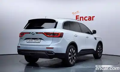 Renault QM6 2022 2.0 гидро в Москве № 1543592, миниатюра 2