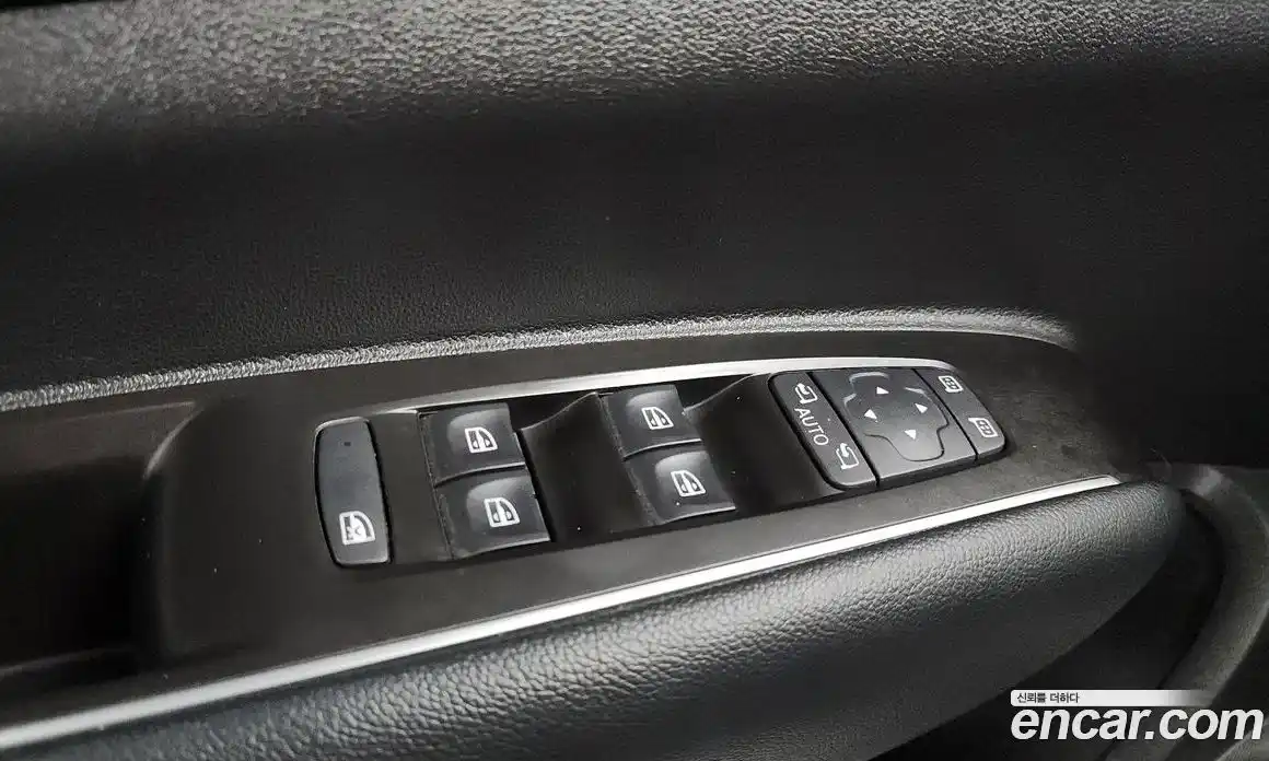 Renault QM6 2022 2.0 гидро в Москве № 1543592, фото 27