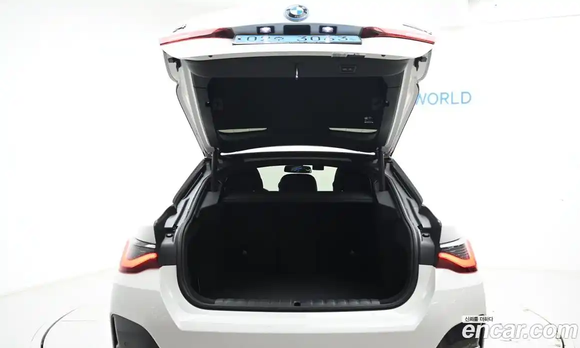 BMW i4 2023 0.2 гидро в Москве № 1544625, фото 20