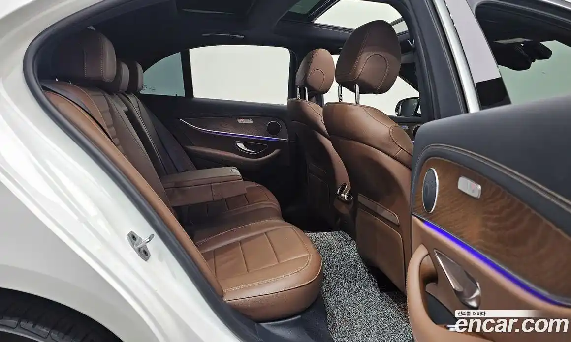 Mercedes-Benz E-Class 2021 2.0 гидро в Москве № 1544878, фото 17