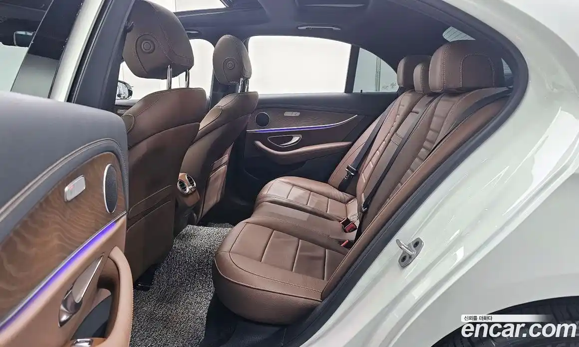 Mercedes-Benz E-Class 2021 2.0 гидро в Москве № 1544878, фото 18