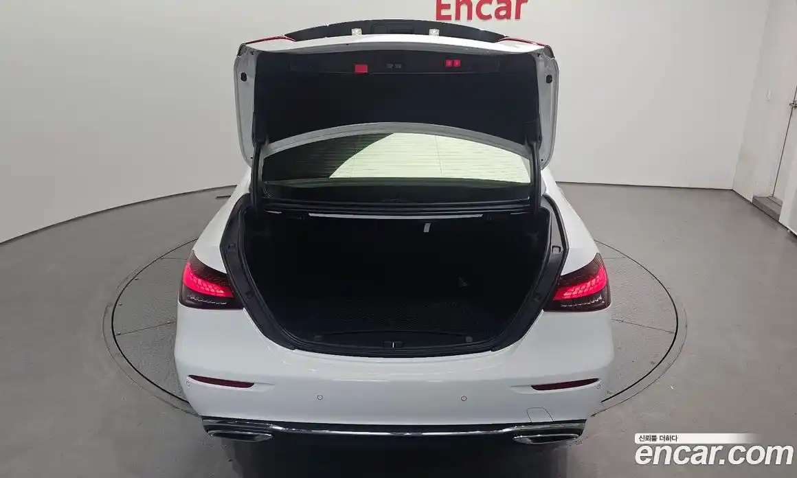 Mercedes-Benz E-Class 2021 2.0 гидро в Москве № 1544878, фото 26