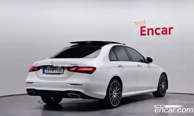 Mercedes-Benz E-Class 2023 2.0 гидро в Москве № 1545009, миниатюра 2