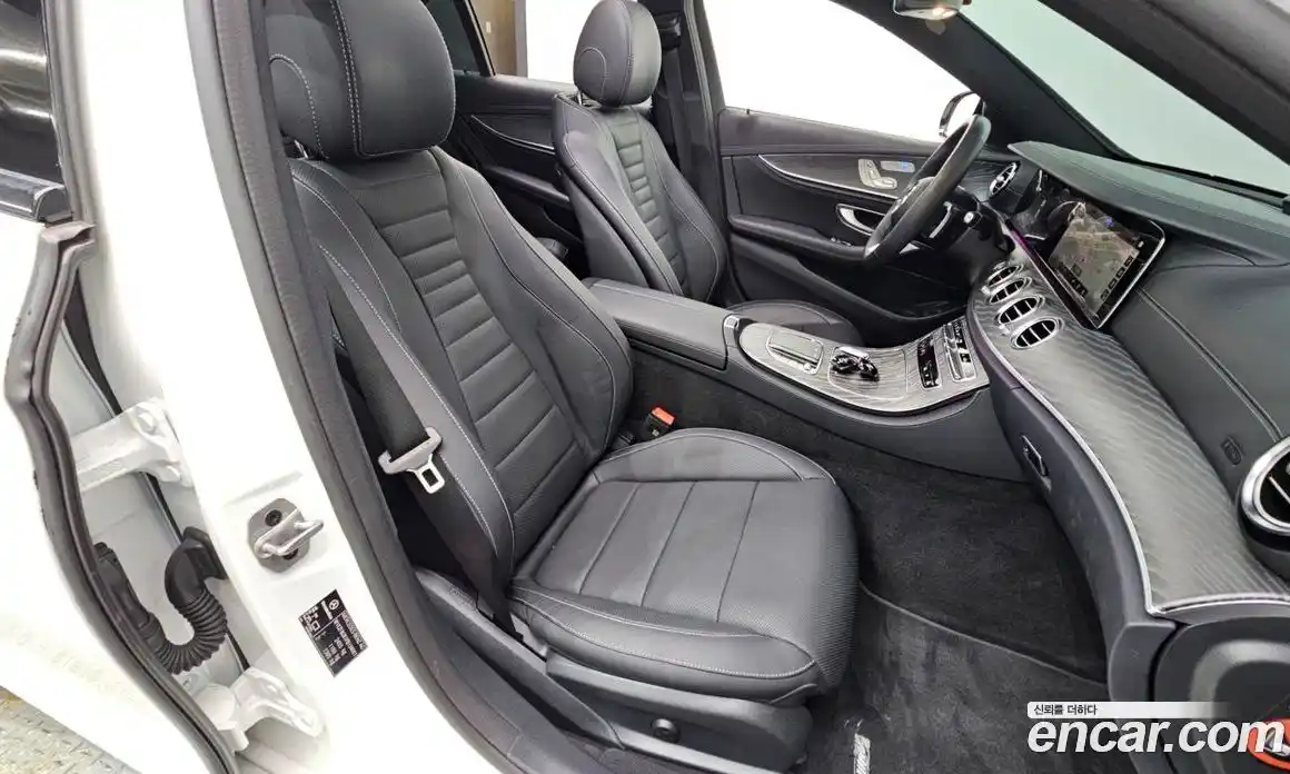 Mercedes-Benz E-Class 2023 2.0 гидро в Москве № 1545009, фото 30