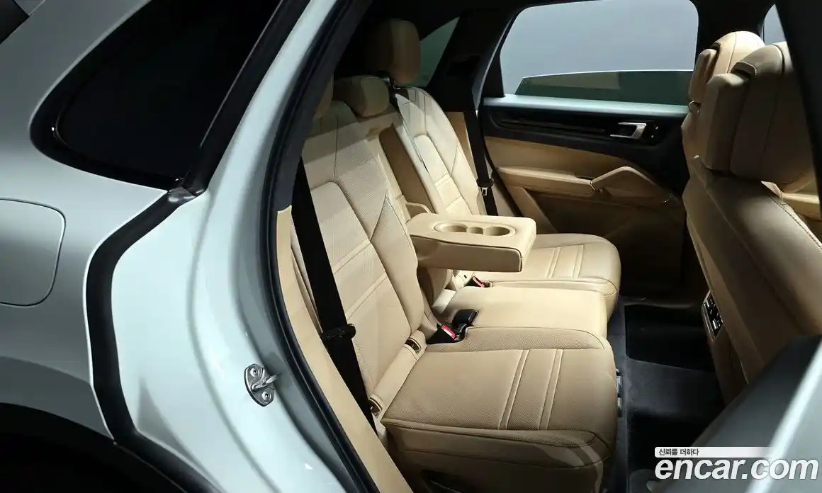 Porsche Cayenne 2020 3.0 гидро в Москве № 1547186, фото 17