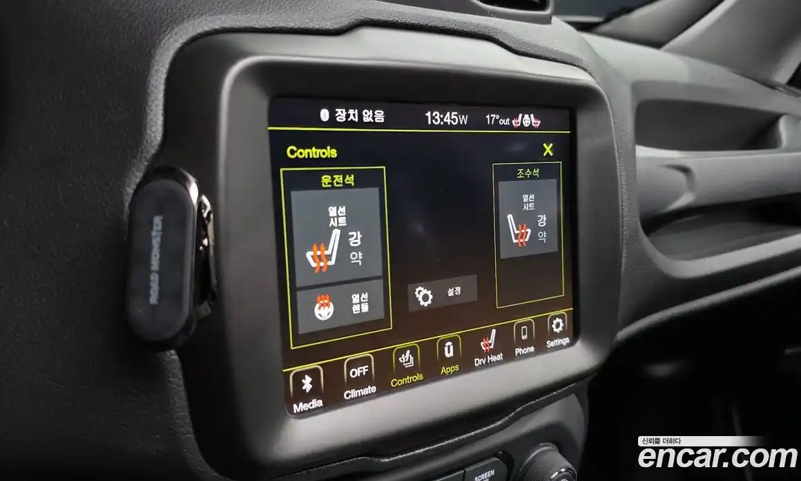 Jeep Renegade 2021 2.4 гидро в Москве № 1549658, фото 23