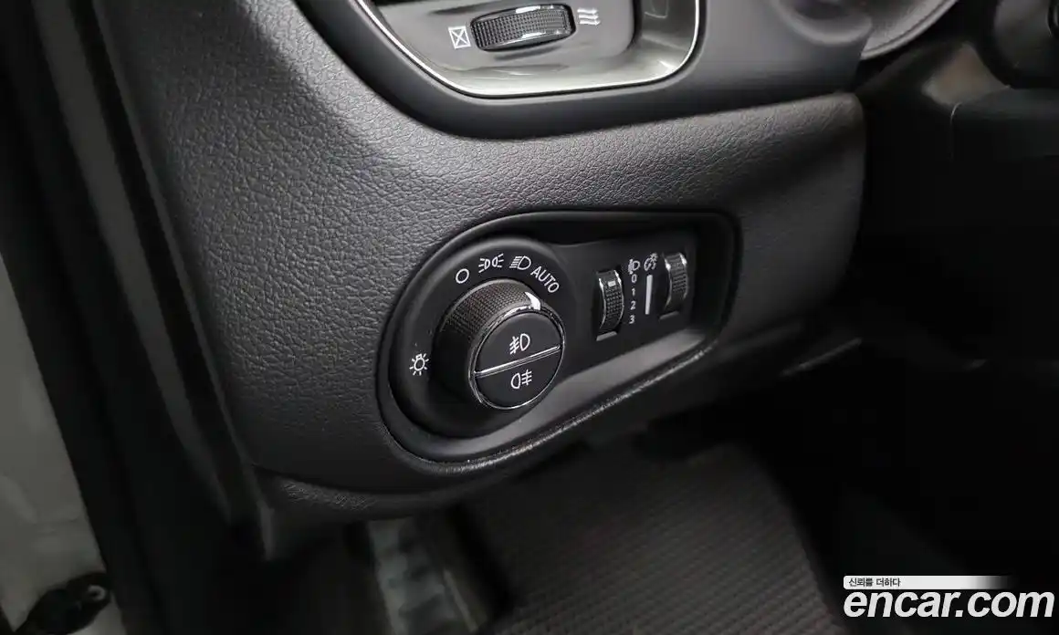 Jeep Renegade 2021 2.4 гидро в Москве № 1549658, фото 28