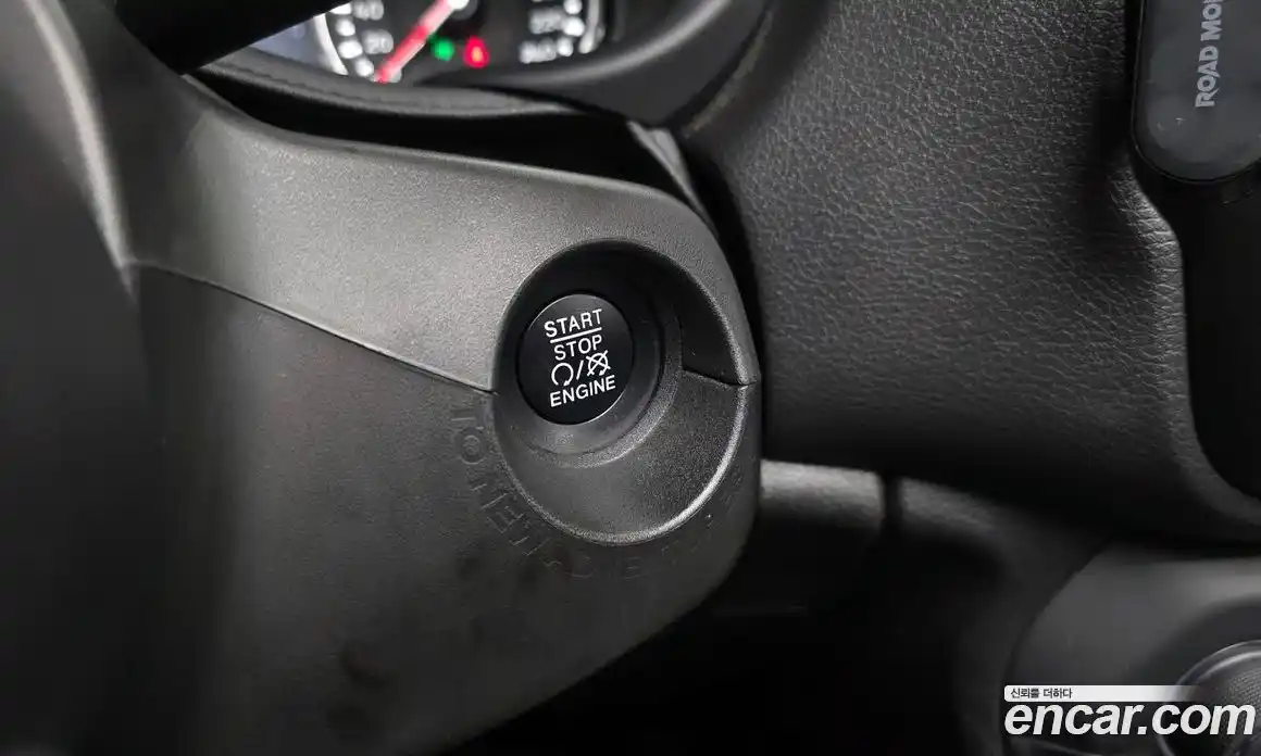 Jeep Renegade 2021 2.4 гидро в Москве № 1549658, фото 29