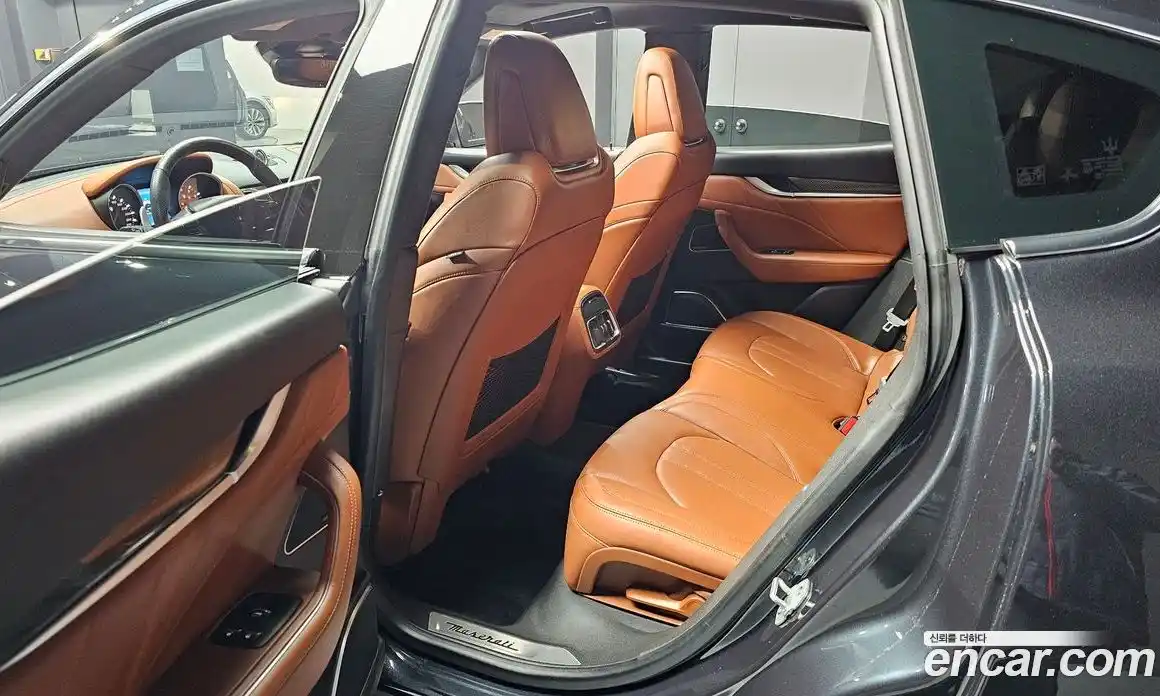 Maserati Levante 2019 3.0 гидро, фото 16
