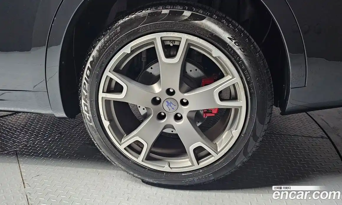 Maserati Levante 2019 3.0 гидро, фото 7