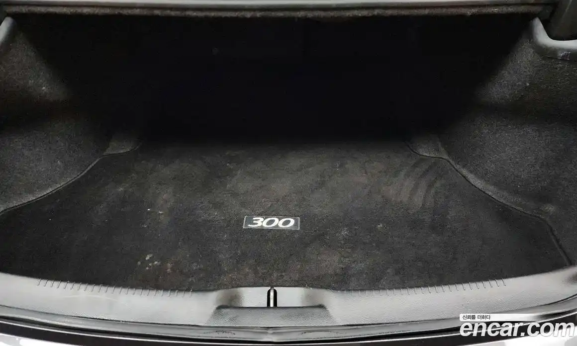 Chrysler 300C 2016 3.6 гидро в Москве № 1551541, фото 26