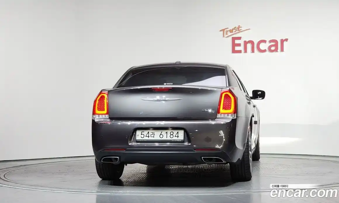 Chrysler 300C 2016 3.6 гидро в Москве № 1551541, фото 4