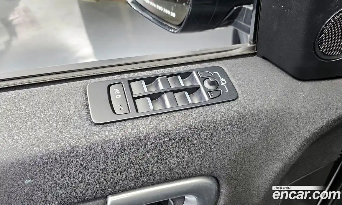 Land Rover Discovery Sport 2018 2.0 гидро в Москве № 155196, фото 14