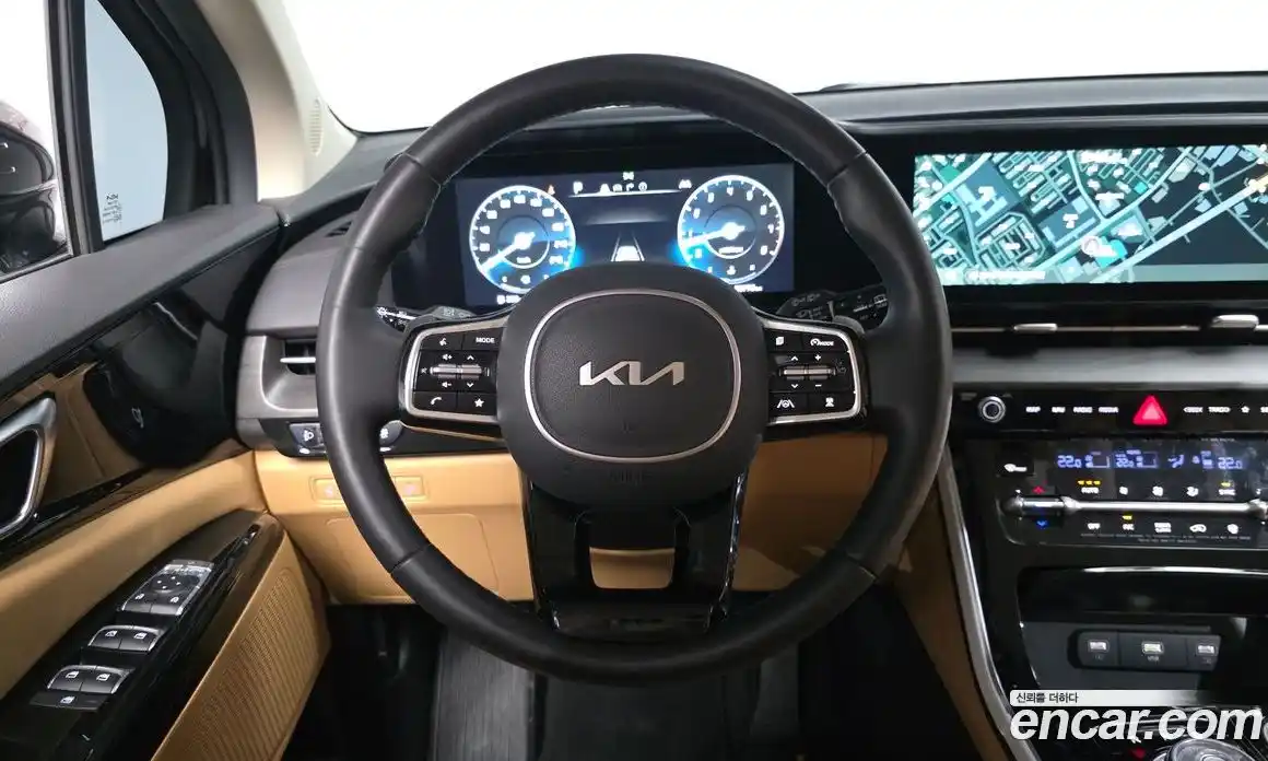 Kia Canival 2023 3.5 гидро в Москве № 1611548, фото 18