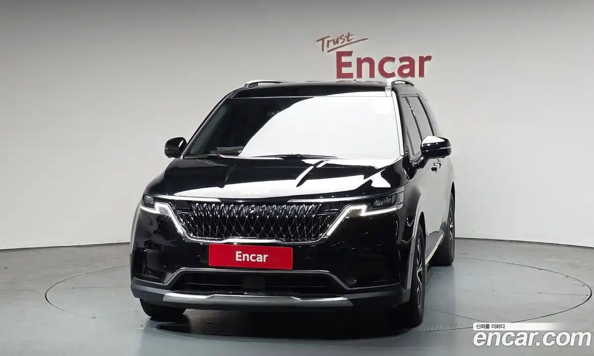 Kia Canival 2023 3.5 гидро в Москве № 1611548, фото 3