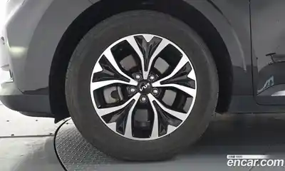 Kia Canival 2023 3.5 гидро в Москве № 1611548, миниатюра 5