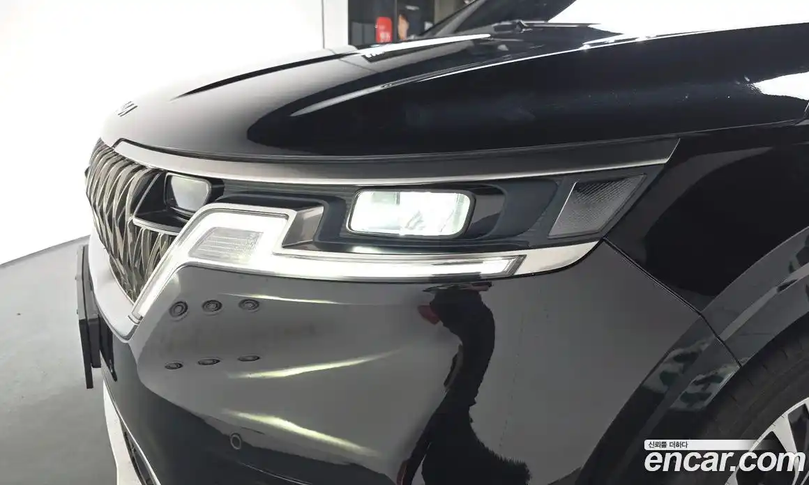 Kia Canival 2023 3.5 гидро в Москве № 1611548, фото 8