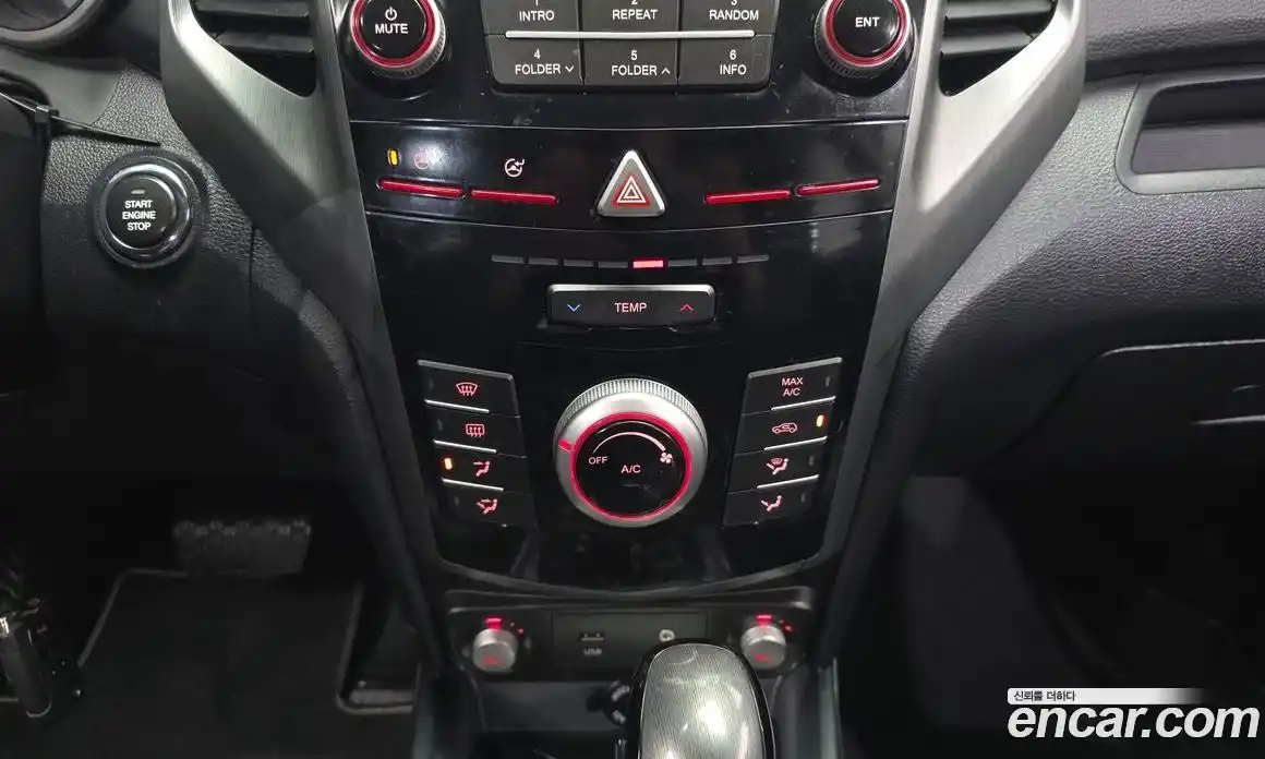 SsangYong TIBOLI 2017 1.6 гидро в Москве № 1613210, фото 21