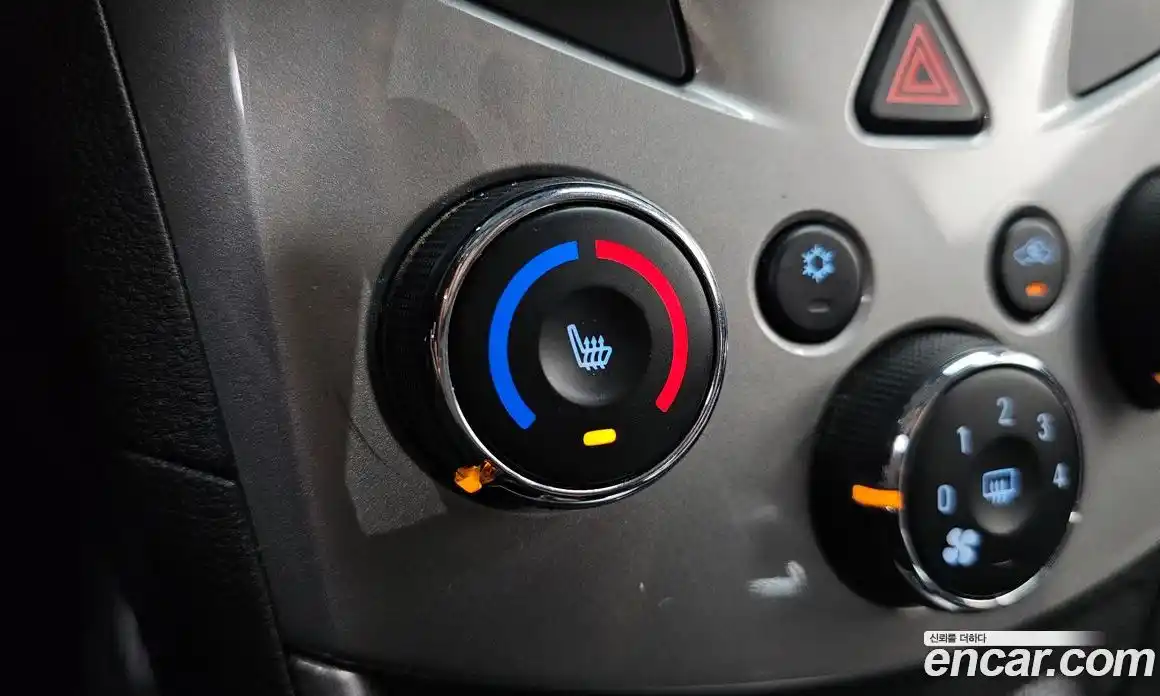 Chevrolet Trax 2015 1.4 гидро в Москве № 1613632, фото 25