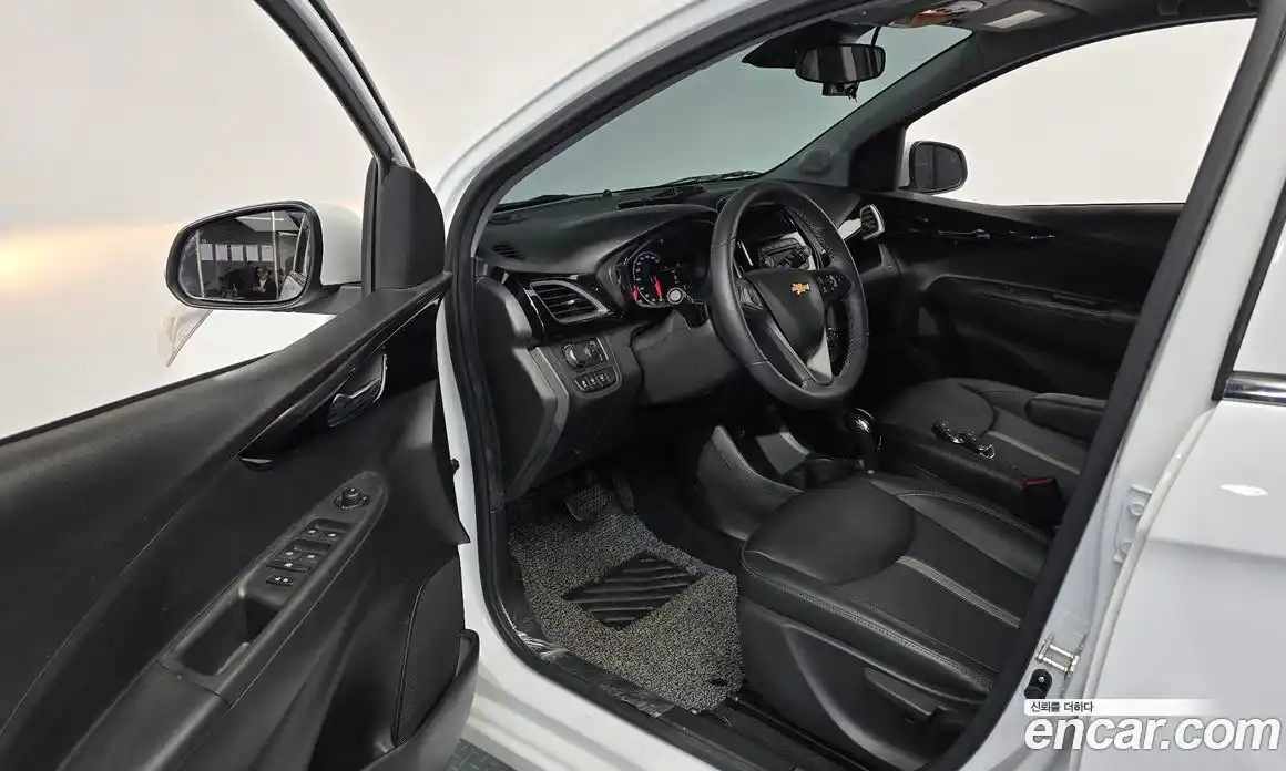 Chevrolet Spark 2022 1.0 гидро в Москве № 1613818, фото 12