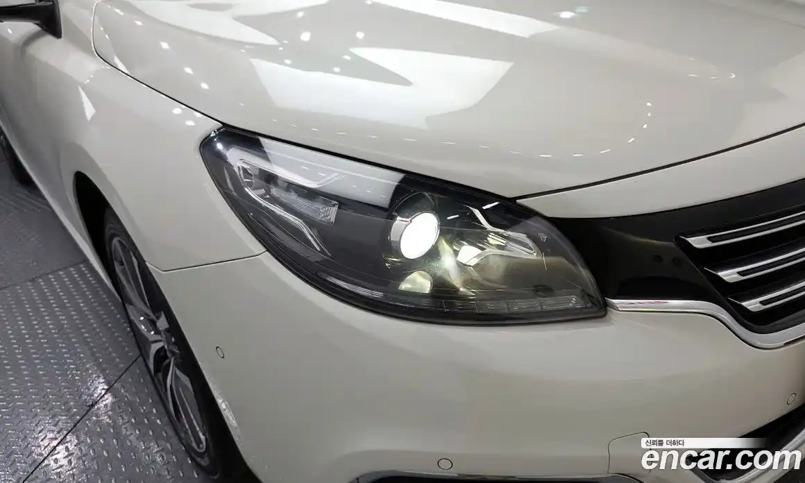 Renault SM7 2017 2.0 гидро в Москве № 1615181, фото 8