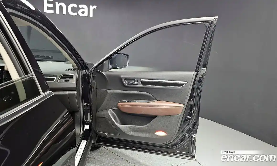 Renault QM6 2017 2.0 гидро в Москве № 1615377, фото 15