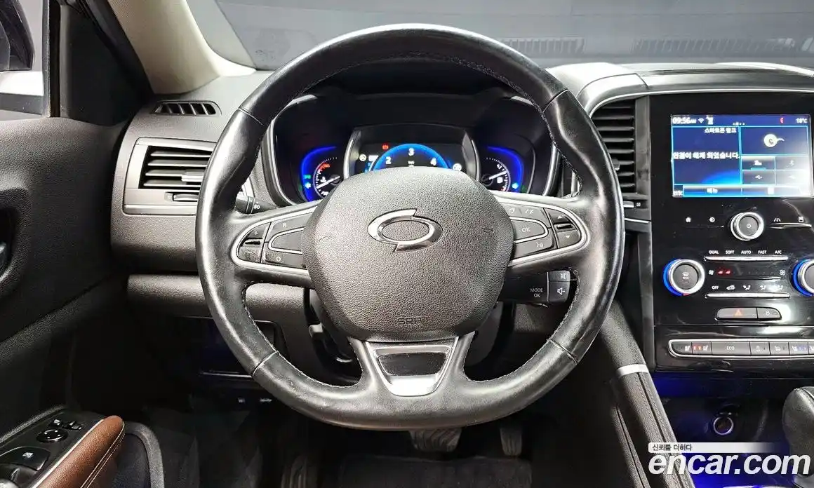Renault QM6 2017 2.0 гидро в Москве № 1615377, фото 18