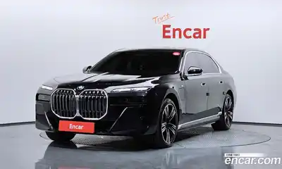 BMW 7-Series, 2025