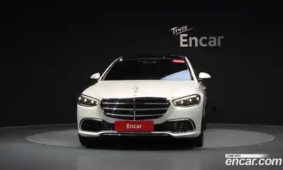 Mercedes-Benz S-Class 2023 4.0 гидро в Москве № 1616925, миниатюра 2