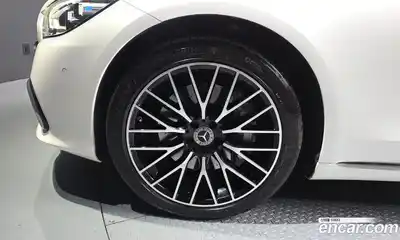 Mercedes-Benz S-Class 2023 4.0 гидро в Москве № 1616925, миниатюра 4