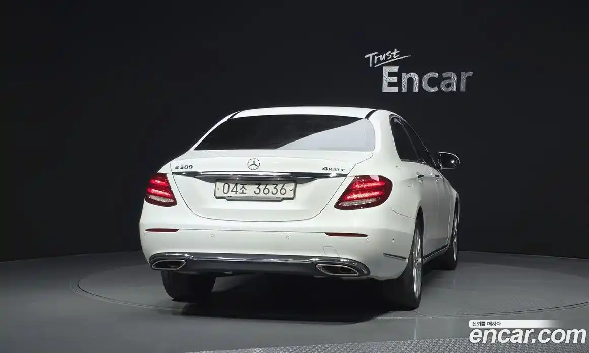 Mercedes-Benz E-Class 2018 2.0 гидро в Москве № 1617437, фото 4