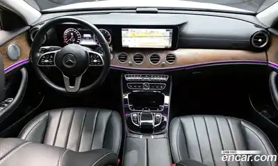Mercedes-Benz E-Class 2018 2.0 гидро в Москве № 1617437, миниатюра 10