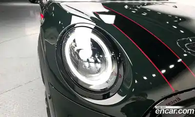 Mini Cooper Convertible 2023 2.0 гидро в Москве № 1619989, миниатюра 8