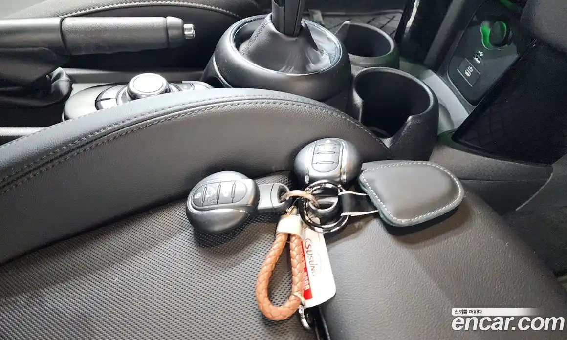 Mini Cooper 2020 1.5 гидро в Москве № 1620016, фото 21
