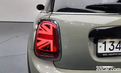 Mini Cooper 2020 1.5 гидро в Москве № 1620016, миниатюра 9