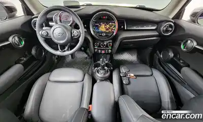 Mini Cooper 2020 1.5 гидро в Москве № 1620016, миниатюра 10