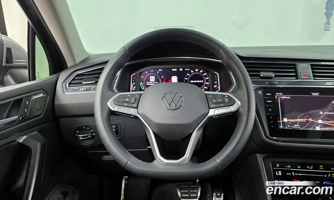 Volkswagen Tiguan 2022 2.0 гидро в Москве № 1623041, фото 19